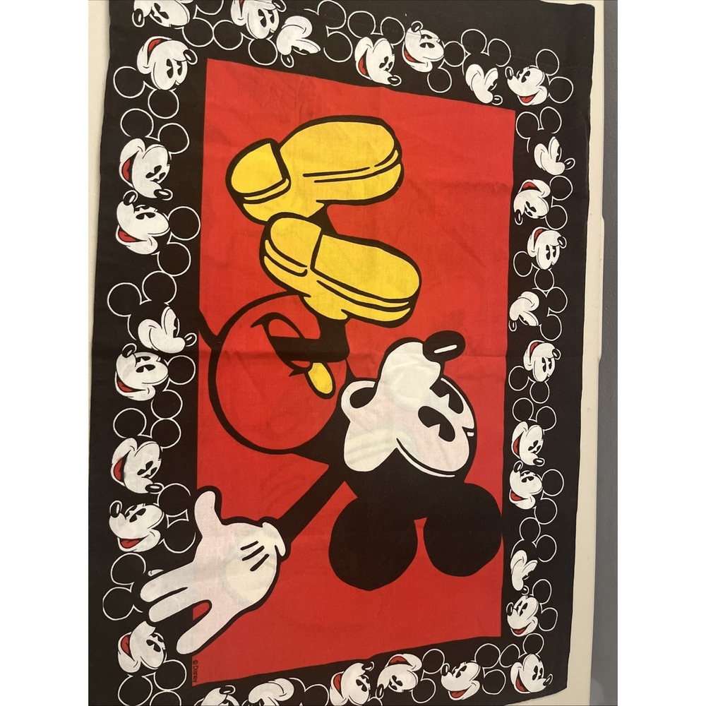 Vintage Disney Mickey Mouse‎ Pillowcase Double Sided Red & Black (1)